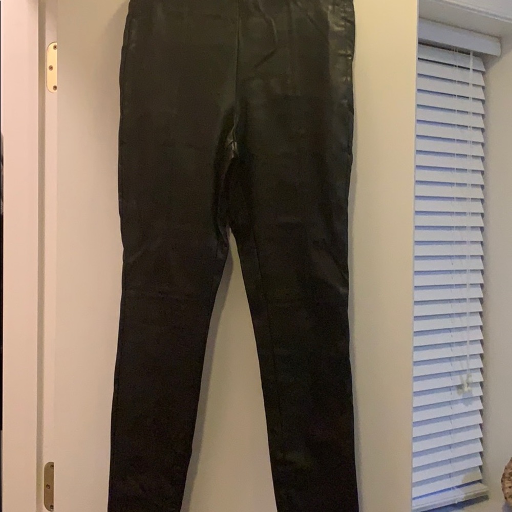 Zara Leather pants size M